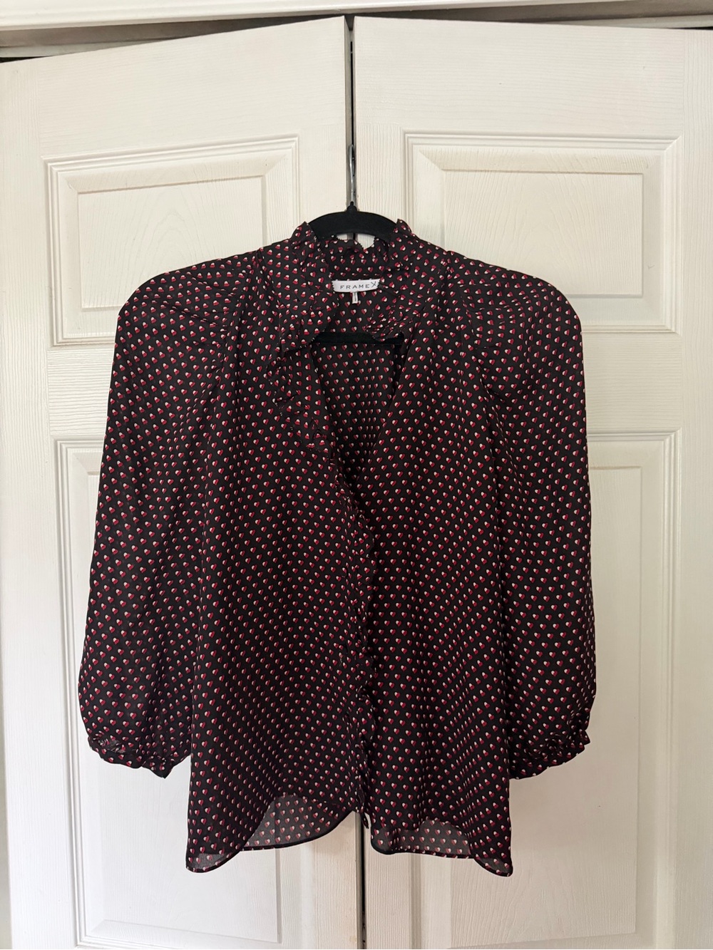 Frame Denim Black Blouse with Red Micro heart Print xs